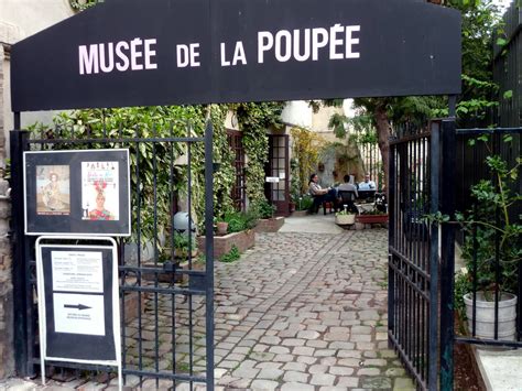 Le Musée de la Poupée de Trèves : Un Voyage Fascinant dans l'Histoire des Jouets !