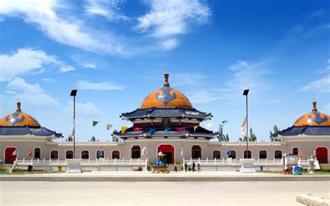 Le Genghis Khan Mausoleum : Un Monument Colossal et Mystifiant à Ordos !