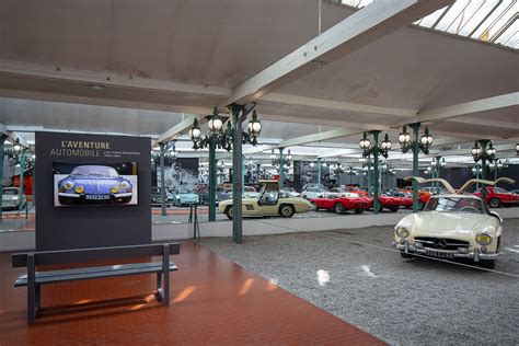 Le Musée de l’Automobile d’Osaka: Une ode aux machines à quatre roues et une plongée dans l’histoire !